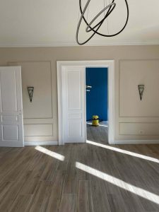 Privatna-Kuca-II-Senta-Referenca-Novembar-2020-Dnevna-saoba-Pod-Baltimor-Beige-23x120-Halcon-Spanija