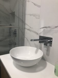 Privatni-Stan-II-Beograd-Kupatilo-Juni-2021-Duomo-Blanco-Saten-60x120-RTT-STN-Spanija