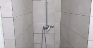 Sportska-Hala-Educons-Sr.Kamenica-Zid-Tuš-kabine-Pločice-Qubus-31x62